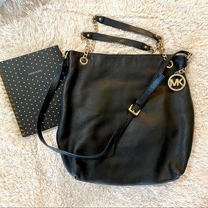 💎Michael Kors • Leather Bag